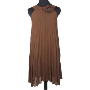 Vitrin M Brown Pleated Sleeveless Summer Dress